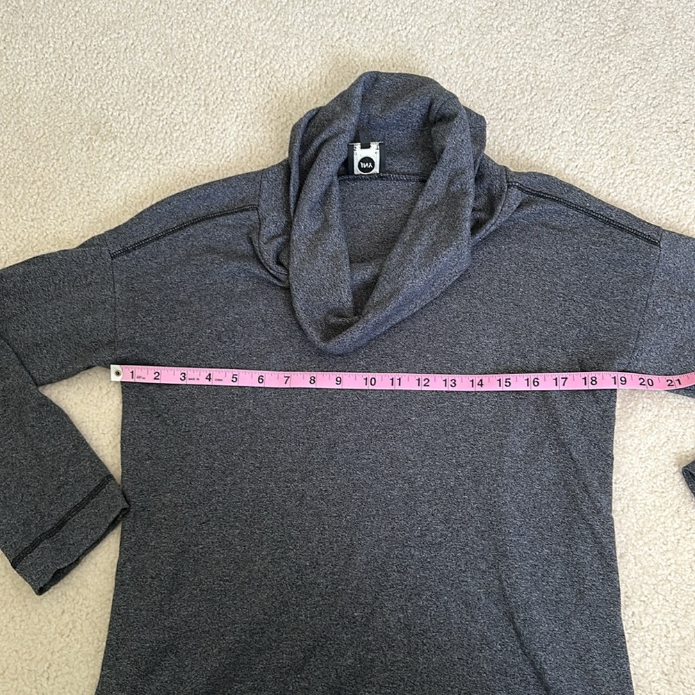 Jones New York Comfy Top - Picture 7 of 7